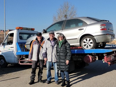 La Paeria cede 20 vehículos fuera de uso al Casal Amistat de Cuba de Lleida.