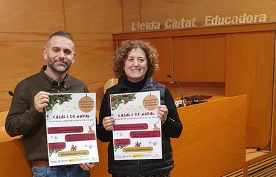 El concejal de Educación, Juventud y Empleo, Xavier Blanco, presenta los Casals de Navidad.