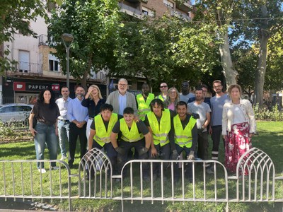<bound method DexterityContent.Title of <NewsItem at /fs-paeria/paeria/es/actualidad/noticias/la-plaza-pau-casals-estrena-una-valla-inspirada-en-las-ventanas-del-claustro-de-la-seu-vella>>.