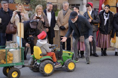<bound method DexterityContent.Title of <NewsItem at /fs-paeria/paeria/es/actualidad/noticias/las-partidas-de-lhorta-de-lleida-llenan-de-fiesta-los-tres-tombs>>.