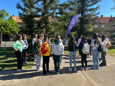 <bound method DexterityContent.Title of <NewsItem at /fs-paeria/paeria/es/actualidad/noticias/mas-de-260-jovenes-de-cinco-centros-educativos-de-lleida-profundizan-en-los-retos-de-salud-los-espacios-verdes-y-servicios-publicos-en-las-ciudades-en-un-encuentro-en-el-arboretum>>.