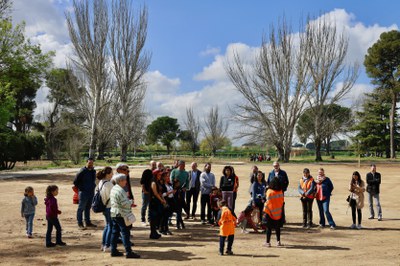 Más de 500 personas han disfrutado este sábado de la jornada "Renaturalizamos: Parc de les Basses".