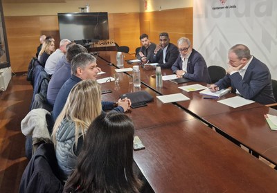 El alcalde Larrosa ha presidido la primera reunión del Comité Estratégico del Deporte.